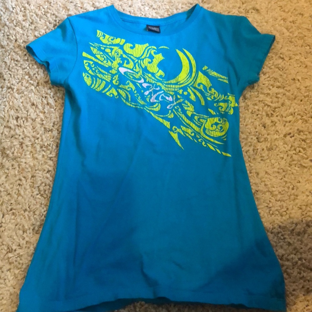 Oakley t-shirt